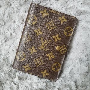 Louis Vuitton PM planner